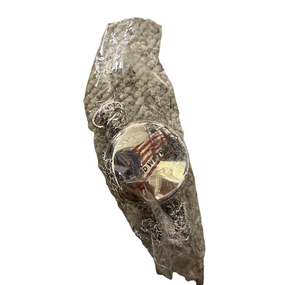 NEW Stührling Silver Pocket Watch In God We Trust American Flag Design - Picture 3 of 3